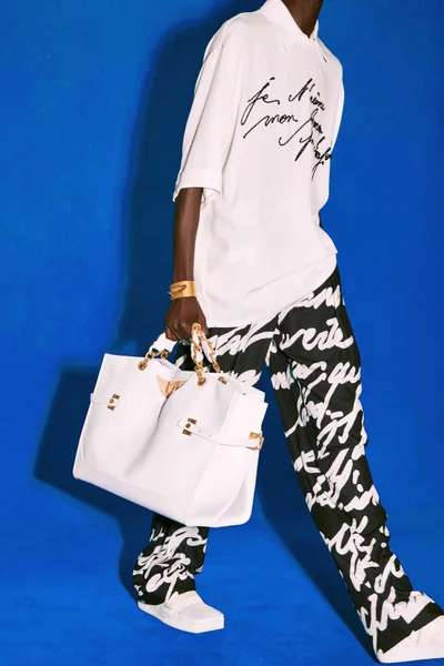 Look 33